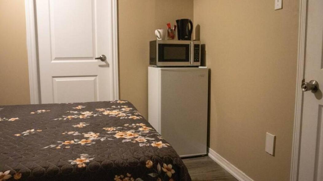 Riz Khan Peaceful Mississauga Home Экстерьер фото