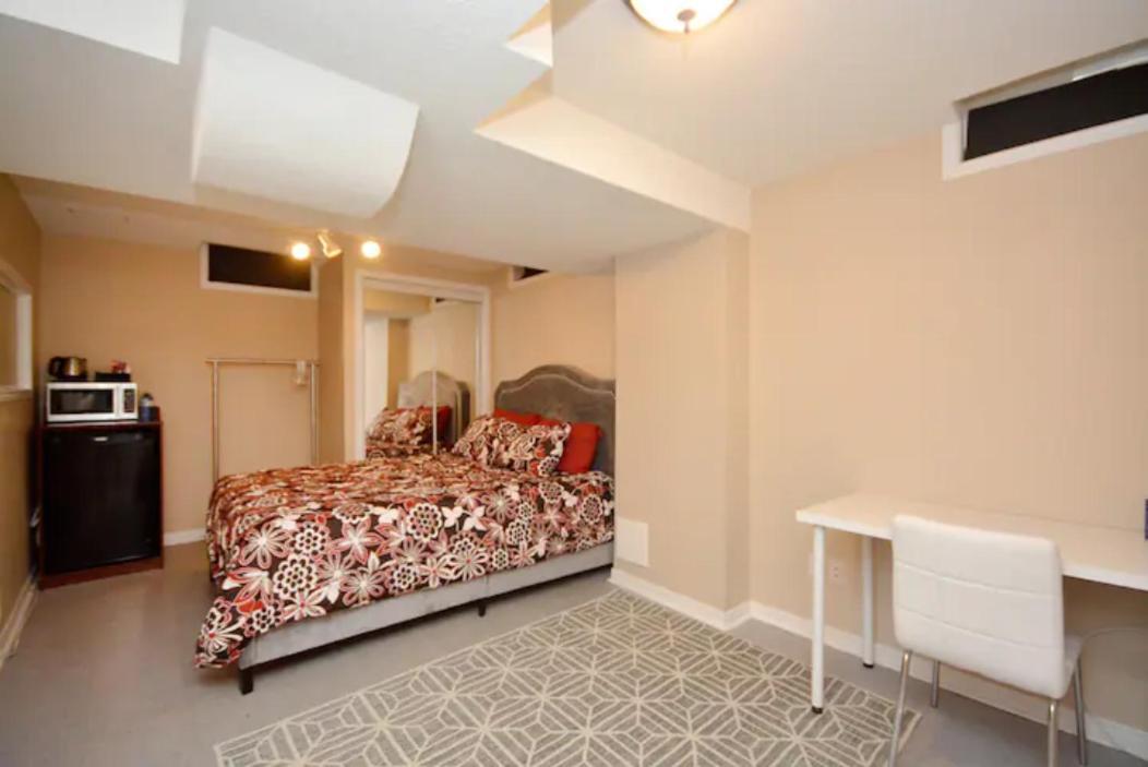 Riz Khan Peaceful Mississauga Home Экстерьер фото